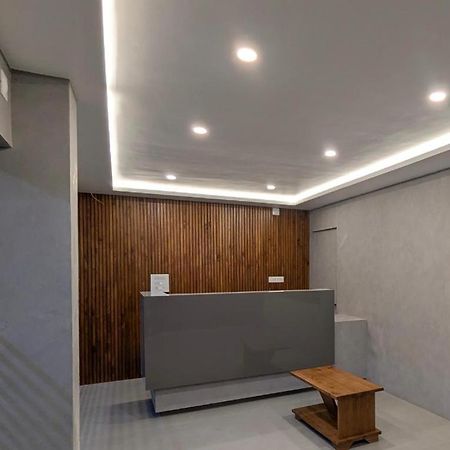 Jayalakshmi Rooms Vaduvanchal المظهر الخارجي الصورة